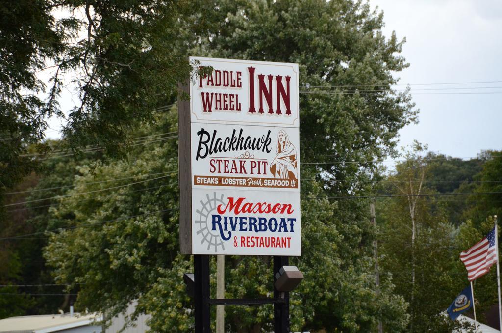 Oregon Paddle Wheel Inn מראה חיצוני תמונה